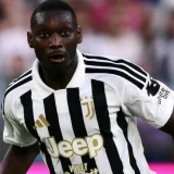 Kolo Muani Set to Lead Juventus Attack Against Cagliari