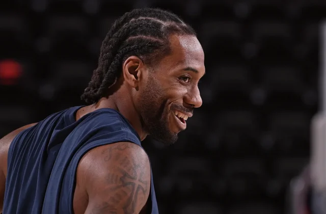 Raptors Re-Sign Kawhi Leonard to Multi-Year Extension