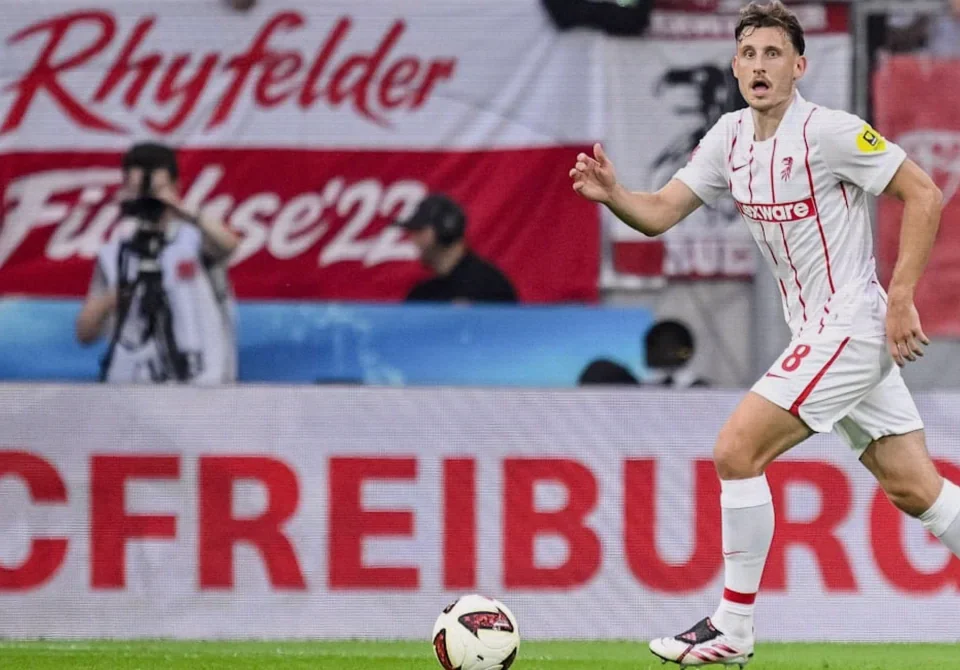 Eggestein Proves His Value as Freiburg Edge Past Paderborn