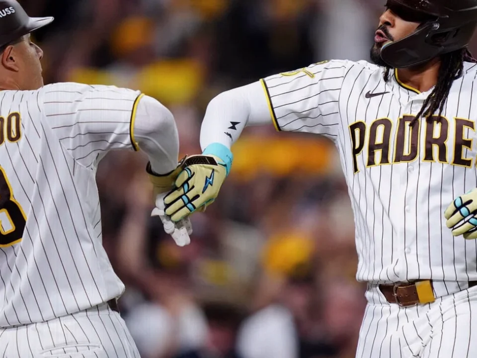 Tatis, Machado Homers Back King as Padres Blank Cubs in Wild Card Opener