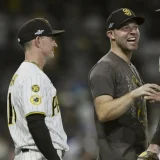 Padres Rout Cubs 8-0 as Michael King Takes No-Hit Bid Into Seventh