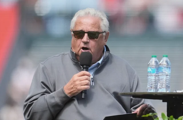 Duane Kuiper Returns to Giants Booth After Revealing Throat Cancer Treatment