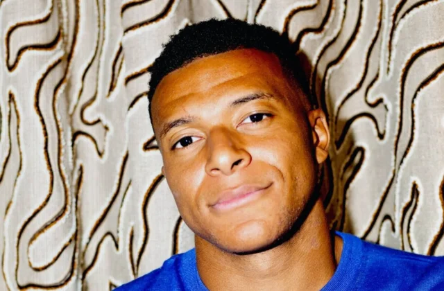 Kylian Mbappé Signs 10-Year On Deal and Takes Ownership Stake