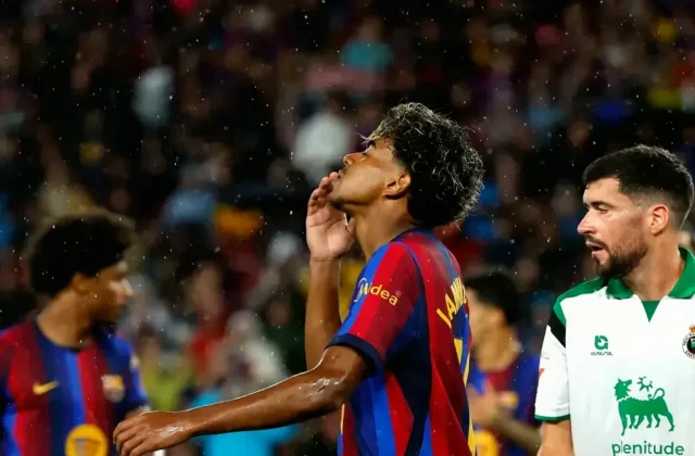 Lamine Yamal Has Penalty Saved in Barcelona Win Over Racing