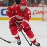 Dylan Larkin Stands by Trade Request as Red Wings Future Remains Unclear