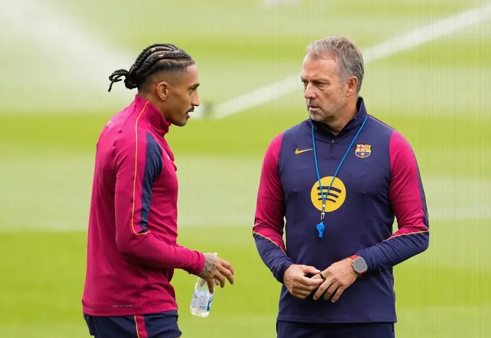 Barcelona Sweat Over Raphinha Thigh Injury After Brazil Camp Exit