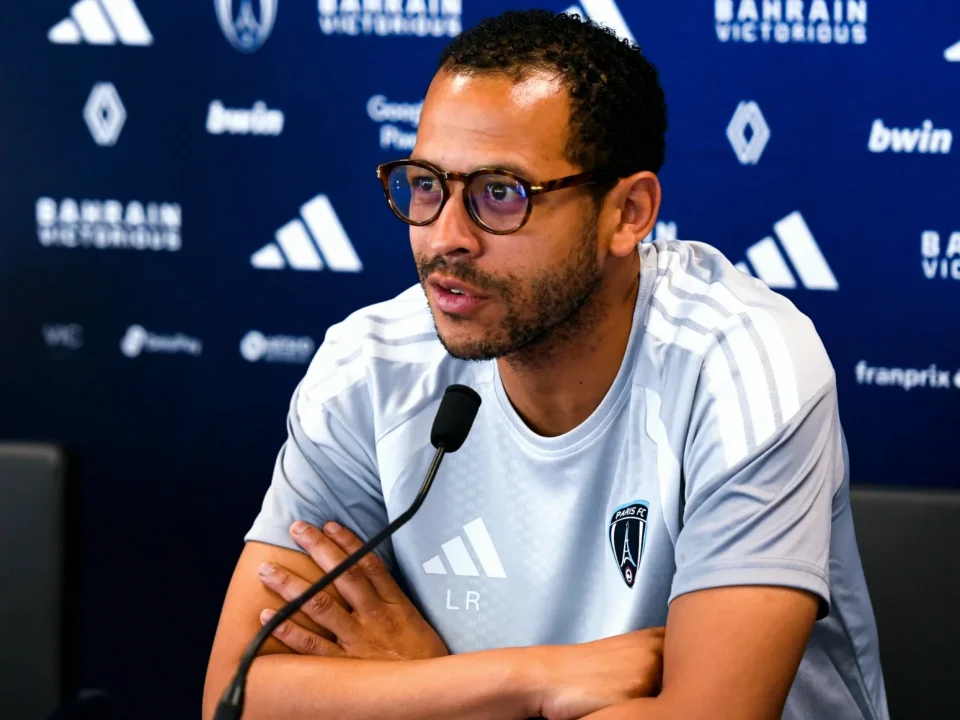 Liam Rosenior Sparks Paris FC’s Impressive Start to Ligue 1
