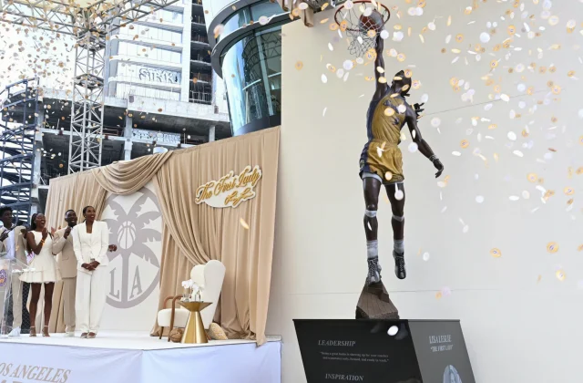 Lisa Leslie Statue Unveiled Outside Crypto.com Arena