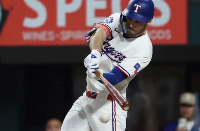 Mets Ride Nolan McLean’s Hot Start to 7-2 Win Over Rangers