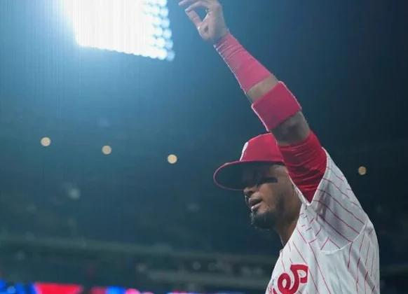 Phillies Rule Out Luis Arraez for Wild-Card Round With Ankle Sprain