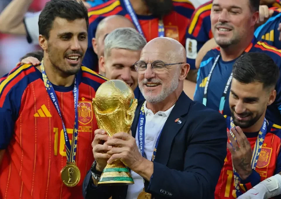 Spain Extend Luis de la Fuente’s Contract as Head Coach Through 2032