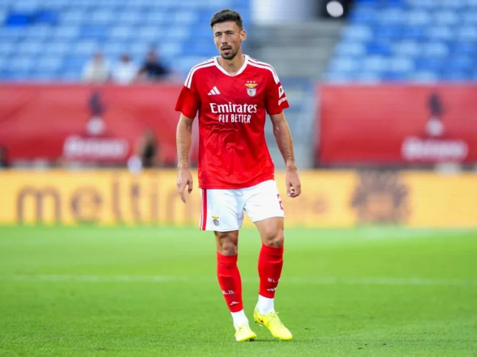 Clément Lenglet Sent Off Early as Benfica Face Porto Test