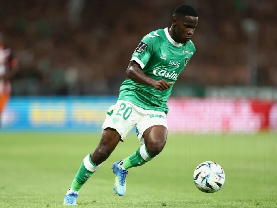 Metz and Saint-Étienne Share Four-Goal Late Flurry in Ligue 2 Draw