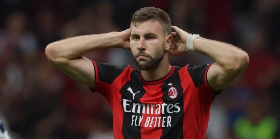 Milan Plan New Long-Term Deal for Strahinja Pavlovic