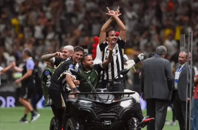 Atlético Mineiro stun Santos to reach Sudamericana semi-finals on penalties