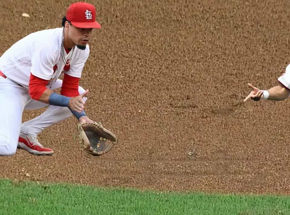 Nasim Nuñez, Masyn Winn Play Tic-Tac-Toe During 11-Inning Thriller