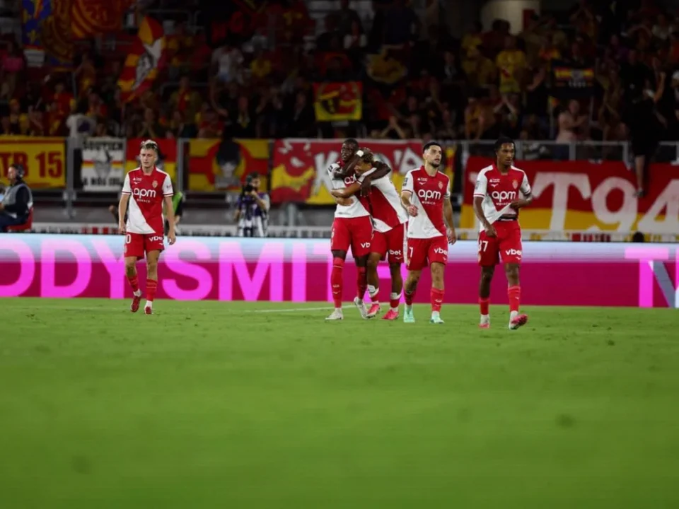 Paris Brunner Fires Monaco Back to the Top Against Lens
