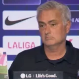 Mourinho Claims Atlético Escaped Two Red Cards in Metropolitano Derby