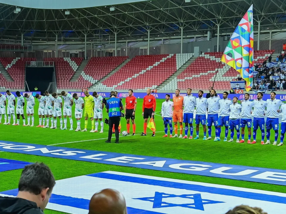 Ireland Players Protest Gaza War Before Israel Match in Debrecen