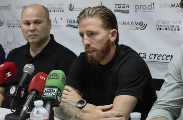 Muniain Blasts Referee After Murua Red Card in Salamanca UDS Defeat