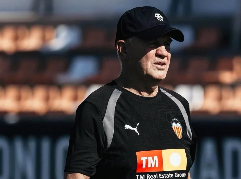 Javier Aguirre Set for Valencia Debut After International Break
