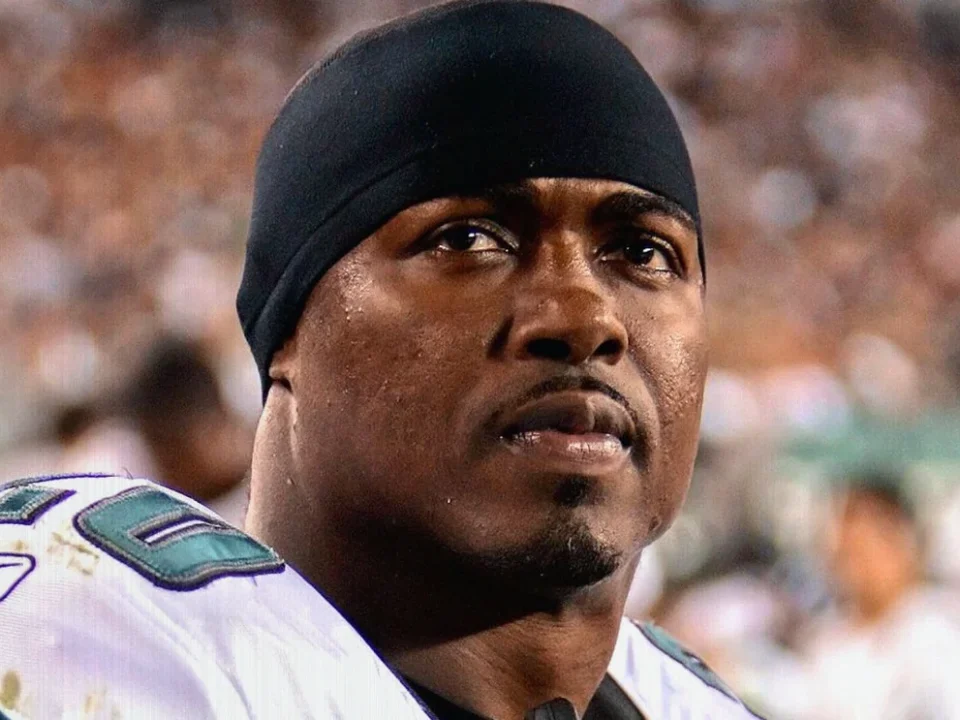 NFL Seeks Removal of DHS Post Comparing Agents to Brian Dawkins