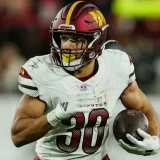 Austin Ekeler Expected Back on Commanders’ 53-Man Roster