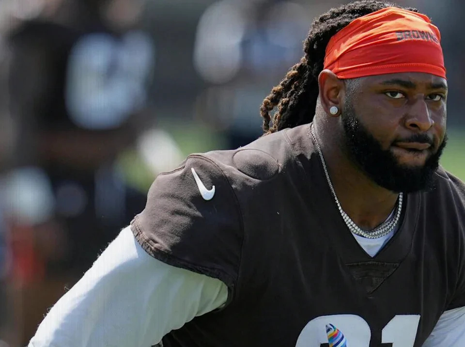Browns Lose Alex Wright for Season in Busy Day of NFL Roster Moves