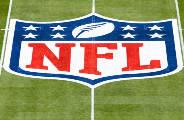 NFL Bars Zxavian Harris, Dae’Quan Wright From 2026 Team Contact