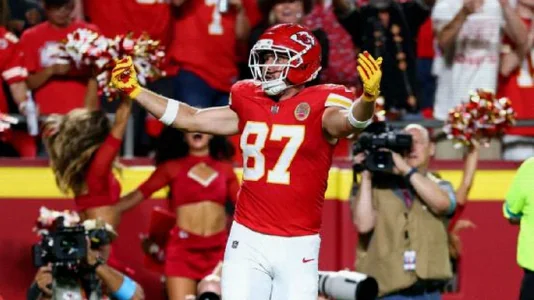 Chiefs-Dolphins Leads NFL Week 3 Sunday Betting Slate