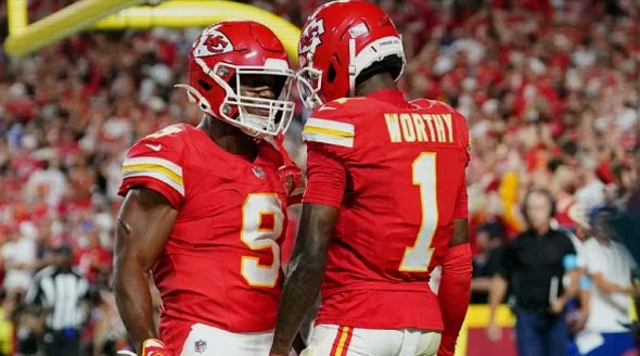 Broncos Eye Rams Upset as Walker, Worthy Lead Fantasy Watch