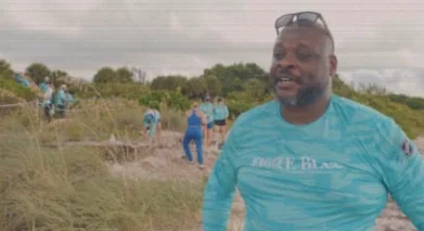 Peter Worrell Joins Virginia Key Coastal Cleanup with NHL Partners