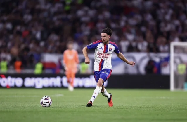 Lyon to Face Rennes Without Nicolas Tagliafico After Muscle Issue