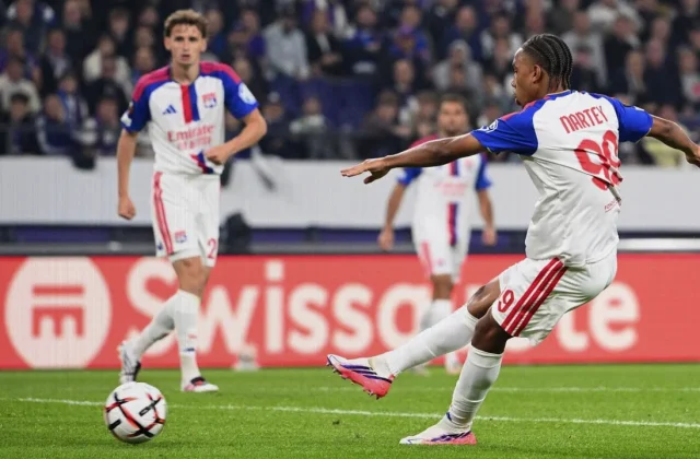 Noah Nartey Seizes His Chance as Lyon Beat Anderlecht