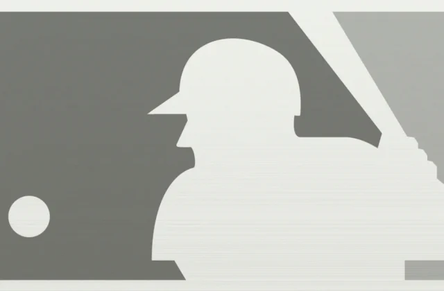 MLB’s Best Offbeat Moments: Cats, Kids, Squirrels and Fernando Tatis Jr.