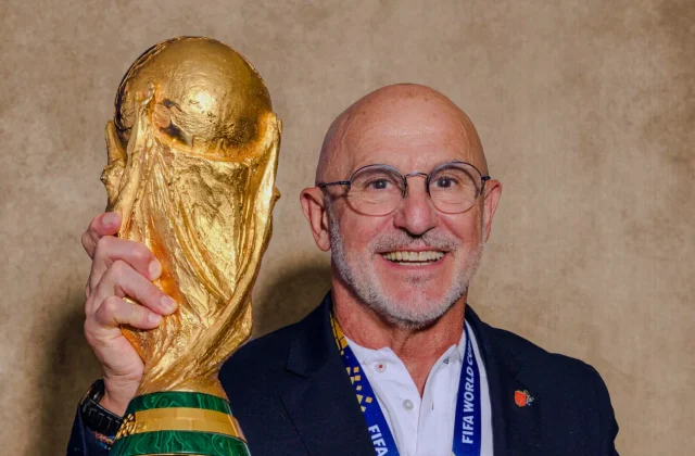 Luis de la Fuente Extends Spain Contract Through 2032