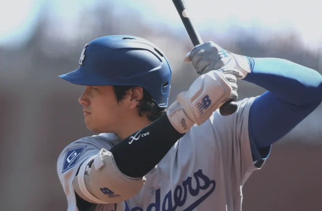 Shohei Ohtani Stays in Dodgers Lineup Work Ahead of NLDS Opener