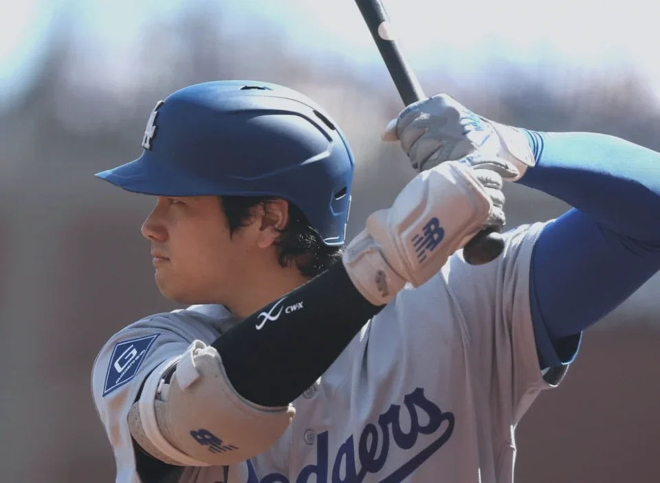Shohei Ohtani Stays in Dodgers Lineup Work Ahead of NLDS Opener