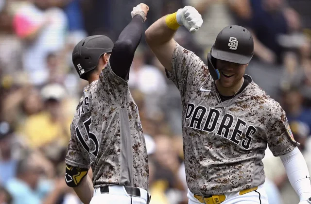 Padres Clinch NL Wild Card Home Field With 91-Win Finish