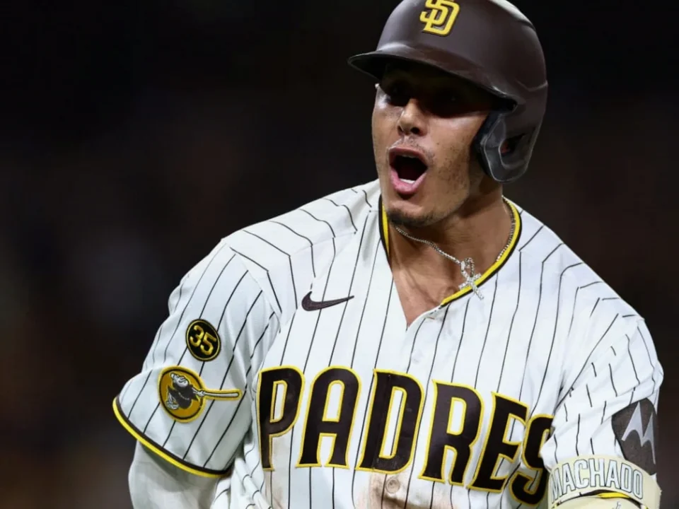 Padres Clinch Home Field for Wild Card Series Rematch With Cubs