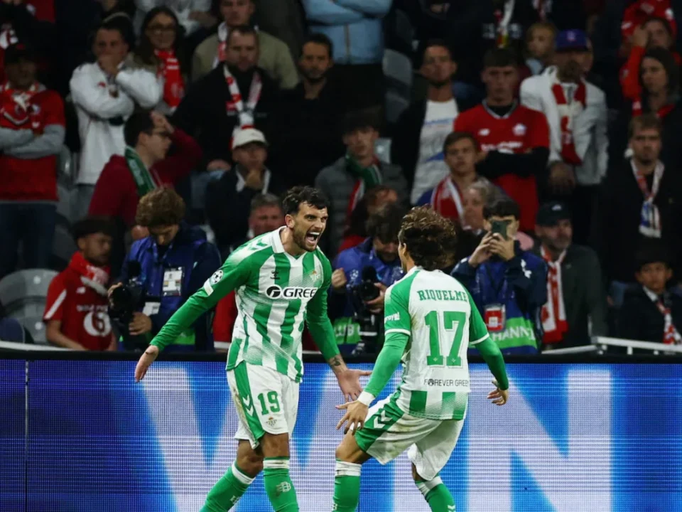 Troy Parrott Makes Instant Champions League Impact for Real Betis
