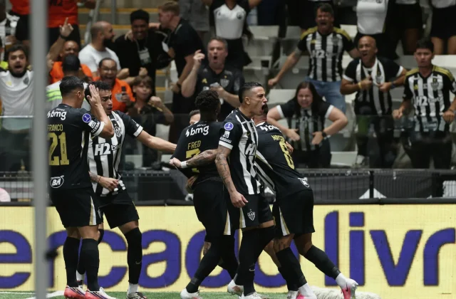 Atlético Mineiro and Santos Level at 3-3 in Open Cup Tie