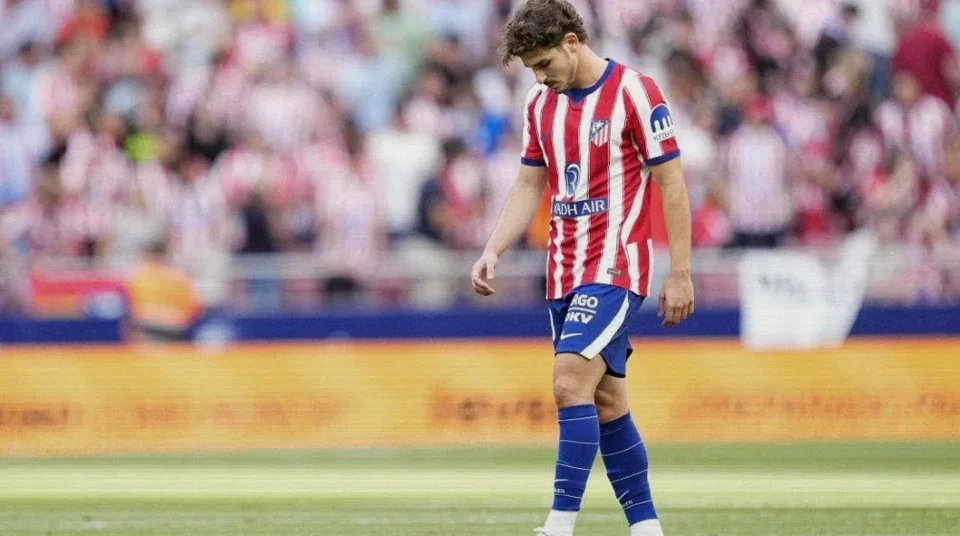 Barcelona End Pursuit of Atlético Madrid Forward Julián Álvarez
