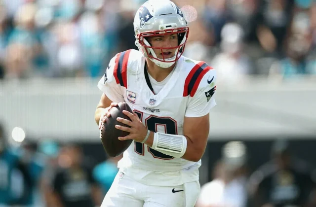 Drake Maye Says Shoulder Issue Won’t Affect Patriots’ Play