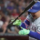 Joc Pederson Takes Step Forward in Rangers Return From Hand Fracture