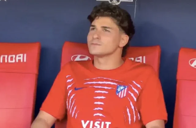 Julián Álvarez Whistled by Atlético Fans Before Real Madrid Derby