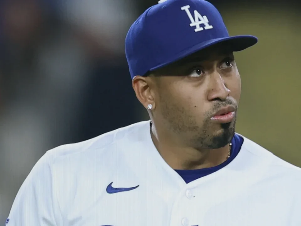 Edwin Díaz Throws Scoreless Ninth as Dodgers Rehab Decision Looms