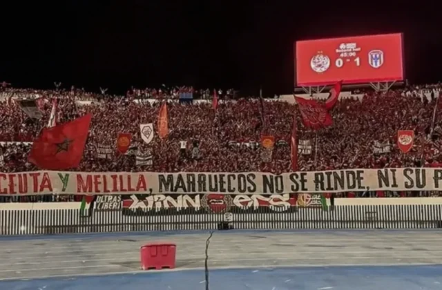 Wydad Fans Display Ceuta and Melilla Message at Mohamed V Stadium