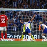Farioli’s Porto Beat Benfica to Open Five-Point Lead in Portugal