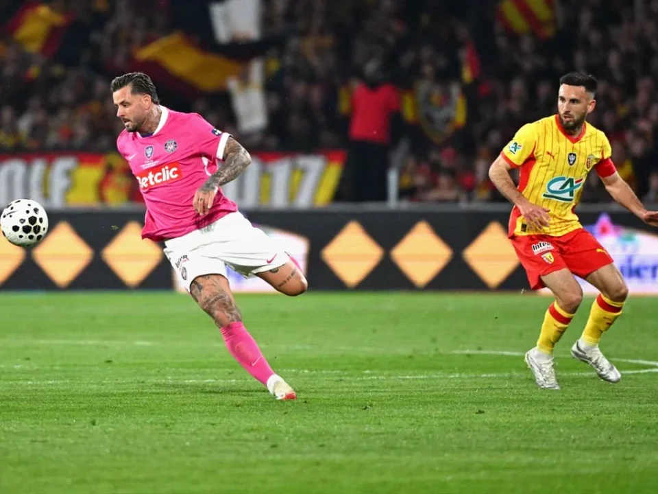 Aron Dönnum Returns to Toulouse Squad for Le Havre Clash